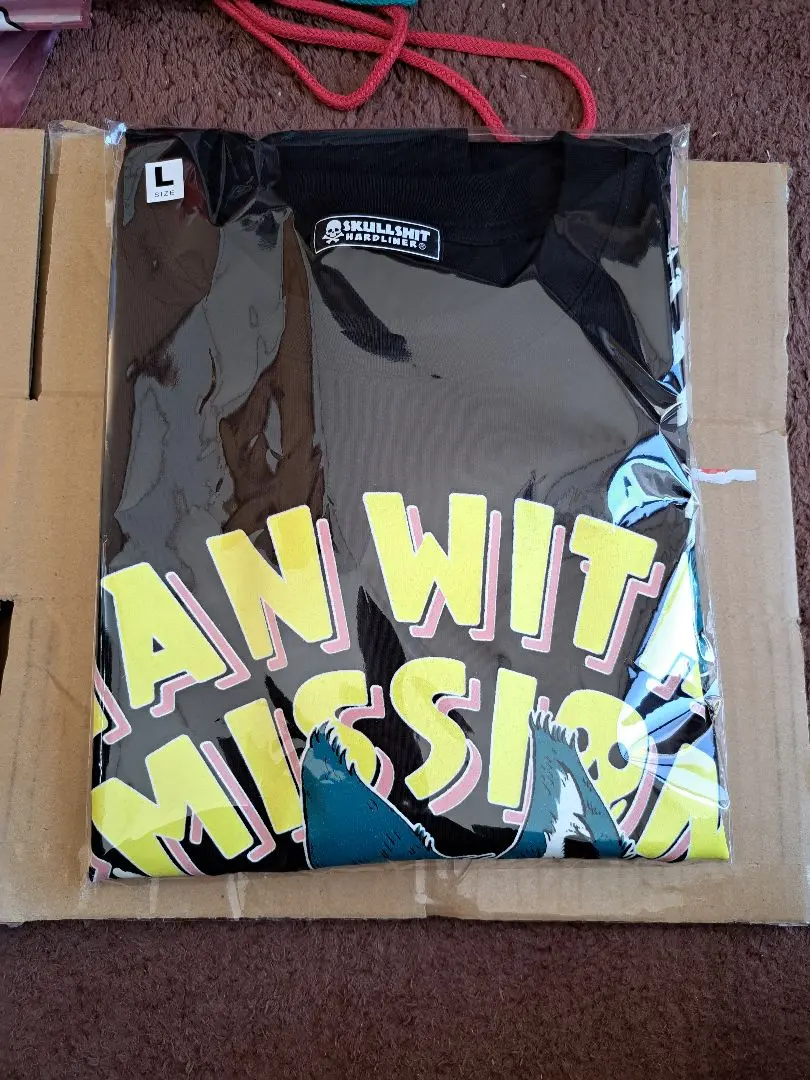 MAN WITH A MISSION × SKULLSHIT 15th AnniversaryコラボTシャツ