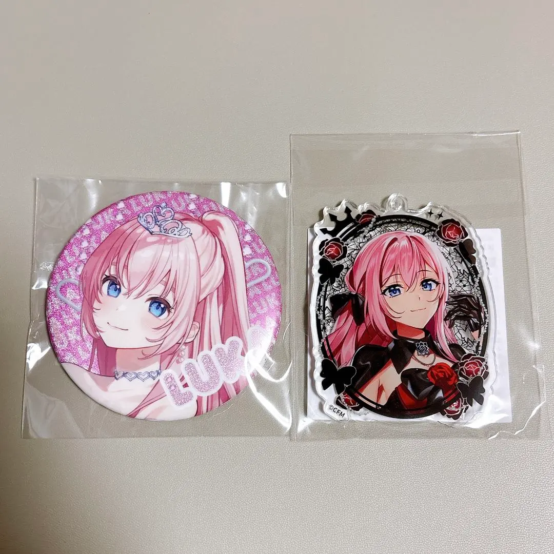 Thumbnail of Megurine Luka Rakuten Collection Glitter缶 Badge & Acrylic Key Chain Set