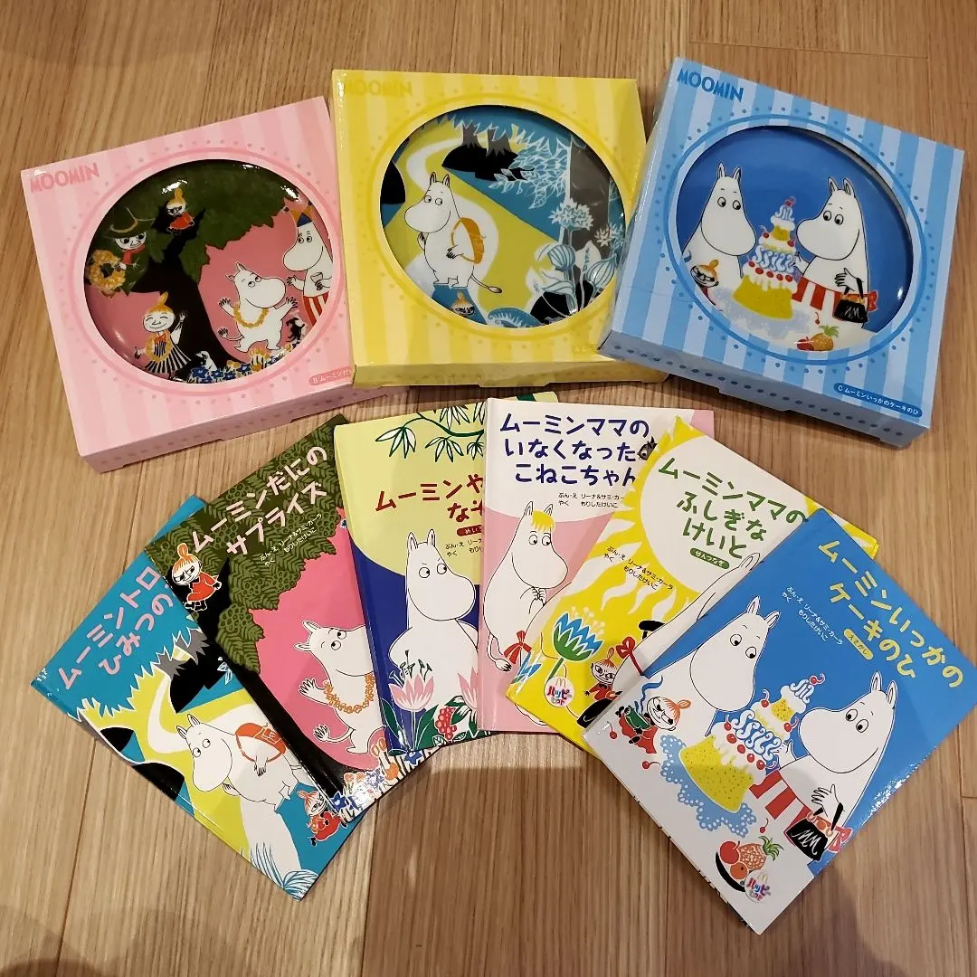 Thumbnail of Moomin McDonald's Original Moomin Plate Picture Book Complete Set