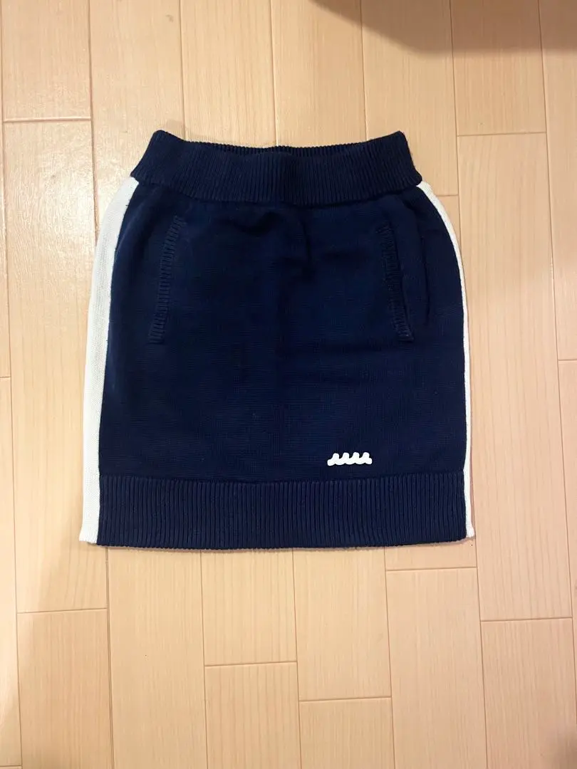 新品未使用Muta ネイビー ポケット付きスカート - メルカリ
