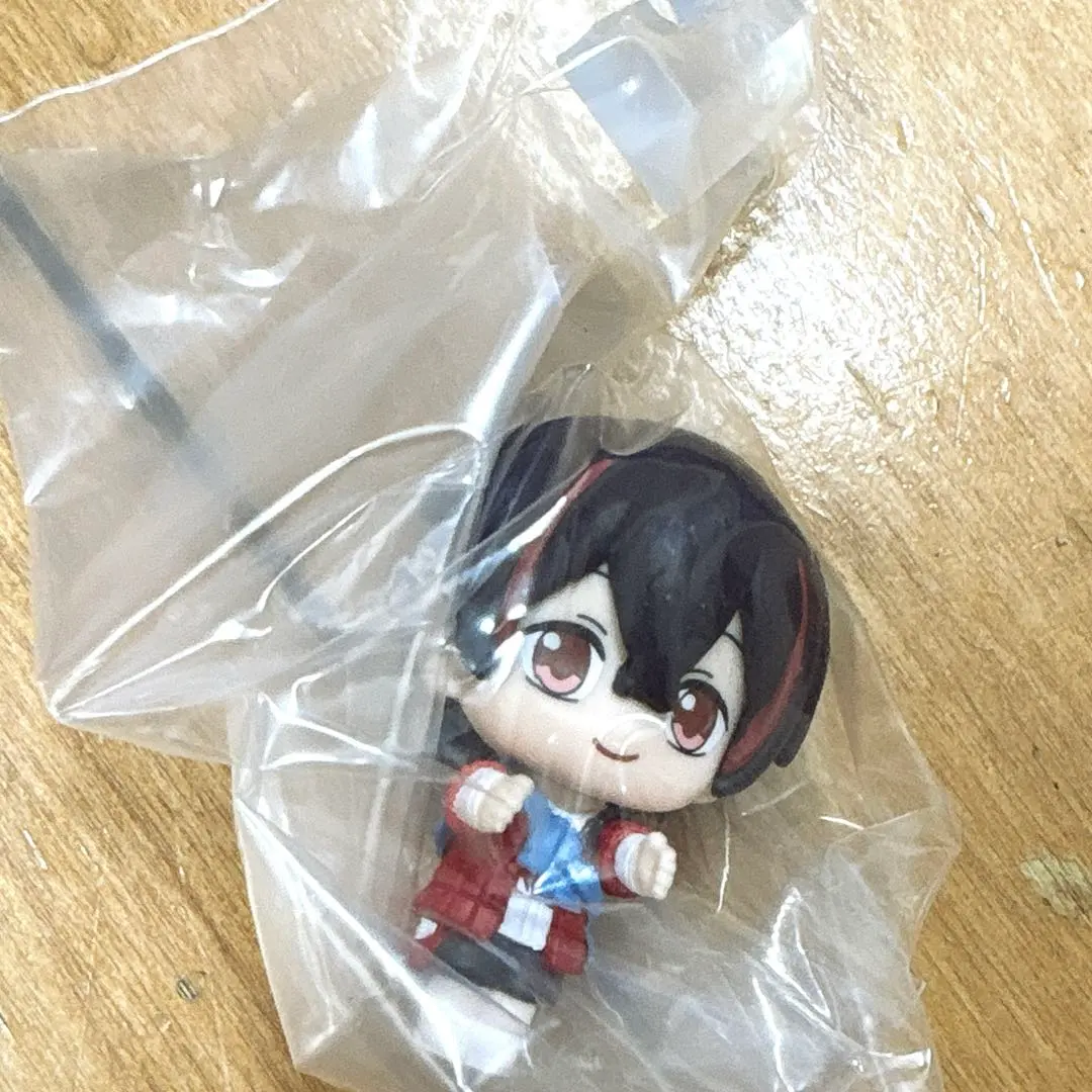 Thumbnail of Karafes Yu-An Figure