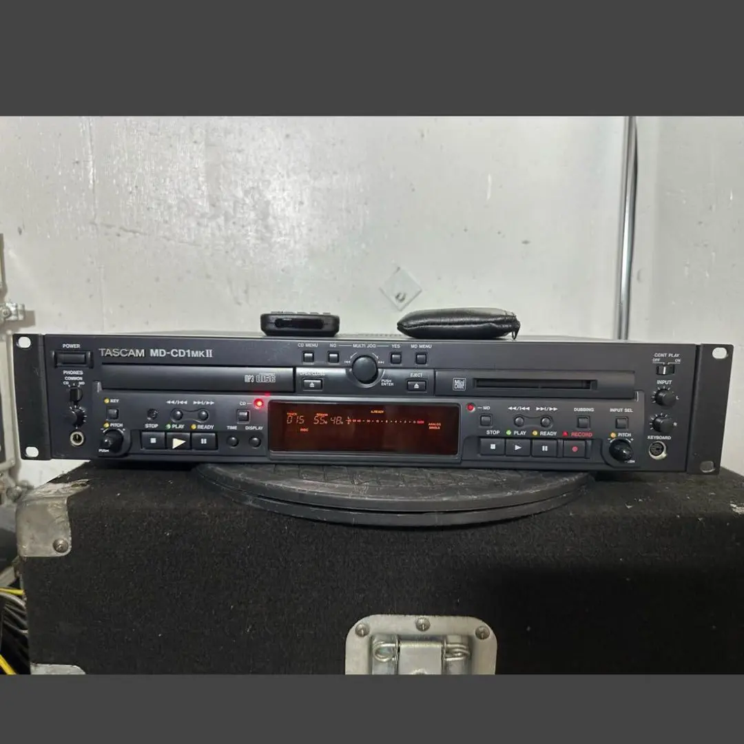 ◆優良動作品◆TASCAM CDレコーダー/プレーヤー CD-RW901SL CD-RW901SL | 業務用 CD レコーダー | TASCAM (日本)