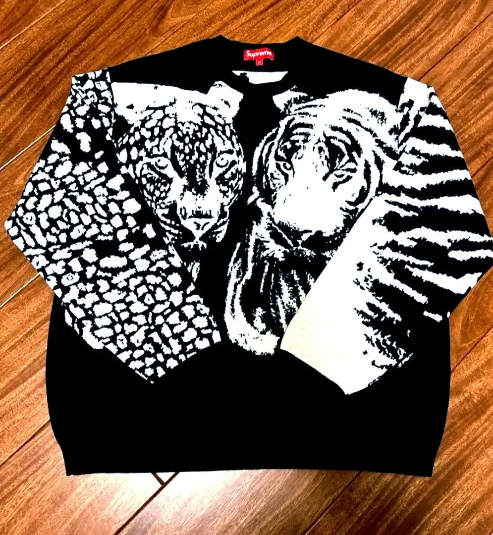 Supreme ビッグ キャッツ ジャカード ロングスリーブトップSS23 Supreme Big Cats Jacquard L S Top (SS23) - $128