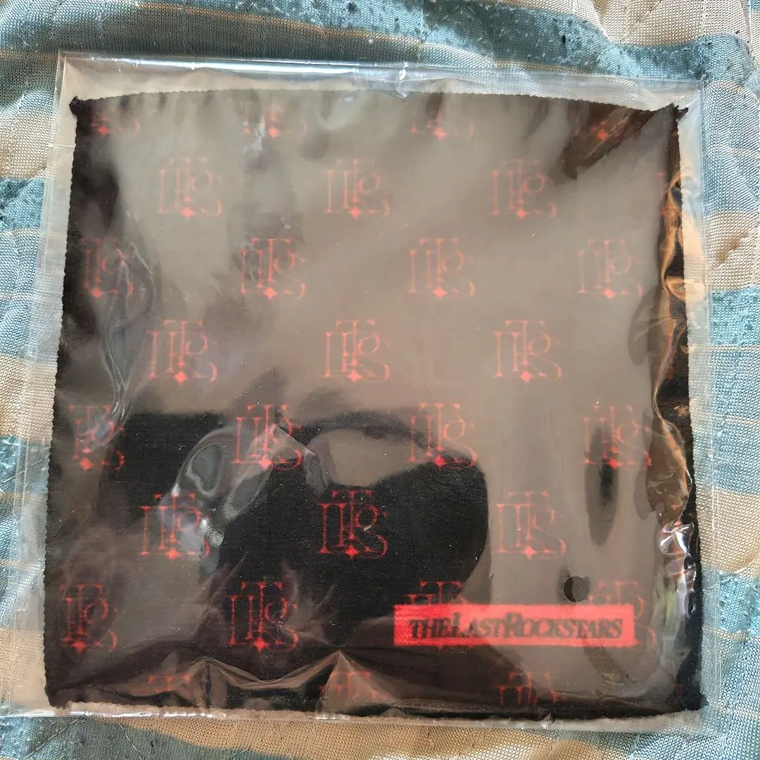 Thumbnail of TLRS Gacha Hand Towel: The Last Rockstars