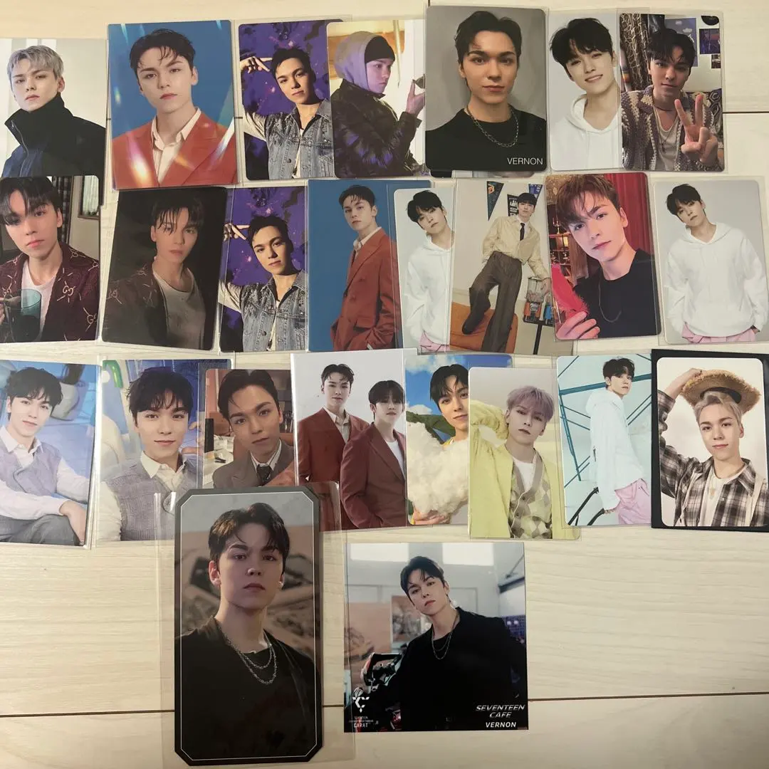 Thumbnail of VERNON Trading Card Set