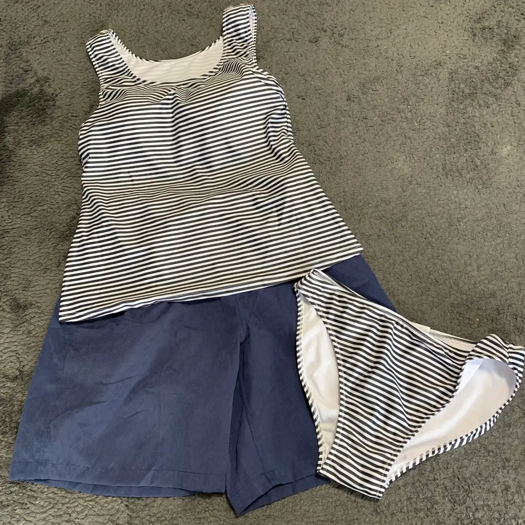 Thumbnail of Women's Swimsuit Set