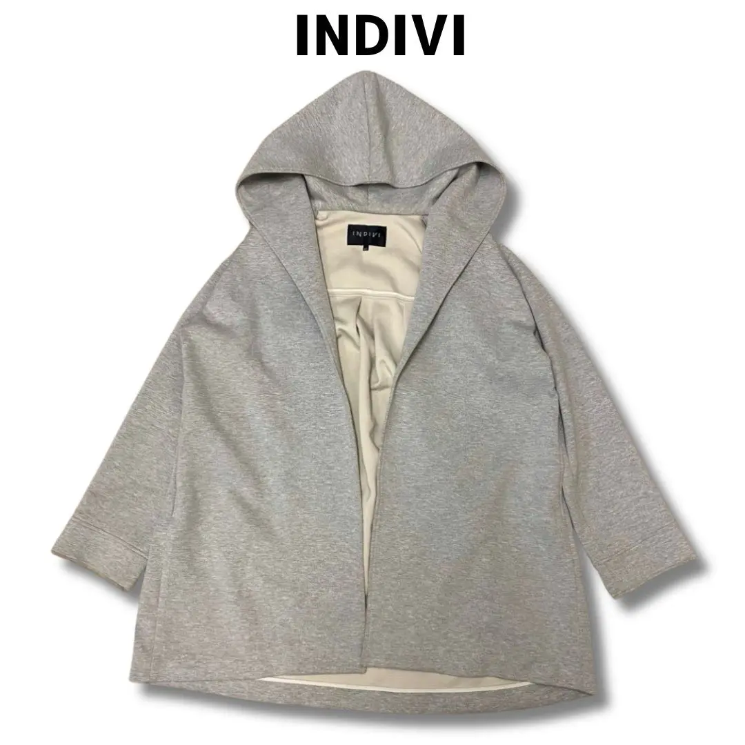 美品  INDIVI インディヴィ (44) ジップアップパーカー ロングコート 美品 INDIVI インディヴィ (44) ジップアップパーカー ロング