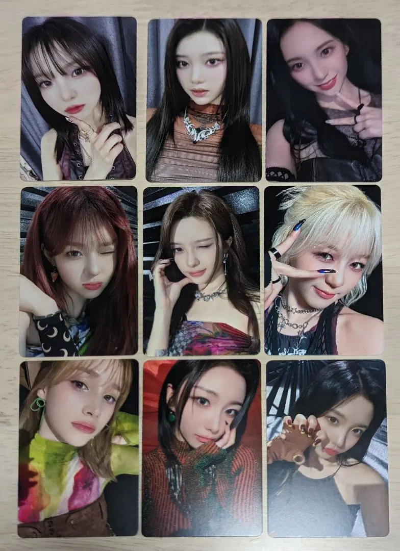 Thumbnail of Kep1er Kep1going 5/7 Tower Records Handover Event Trading Card Complete Set