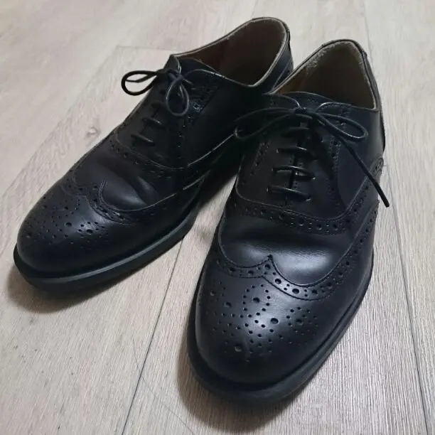 Thumbnail of Kenford Leather Shoes Wingtip