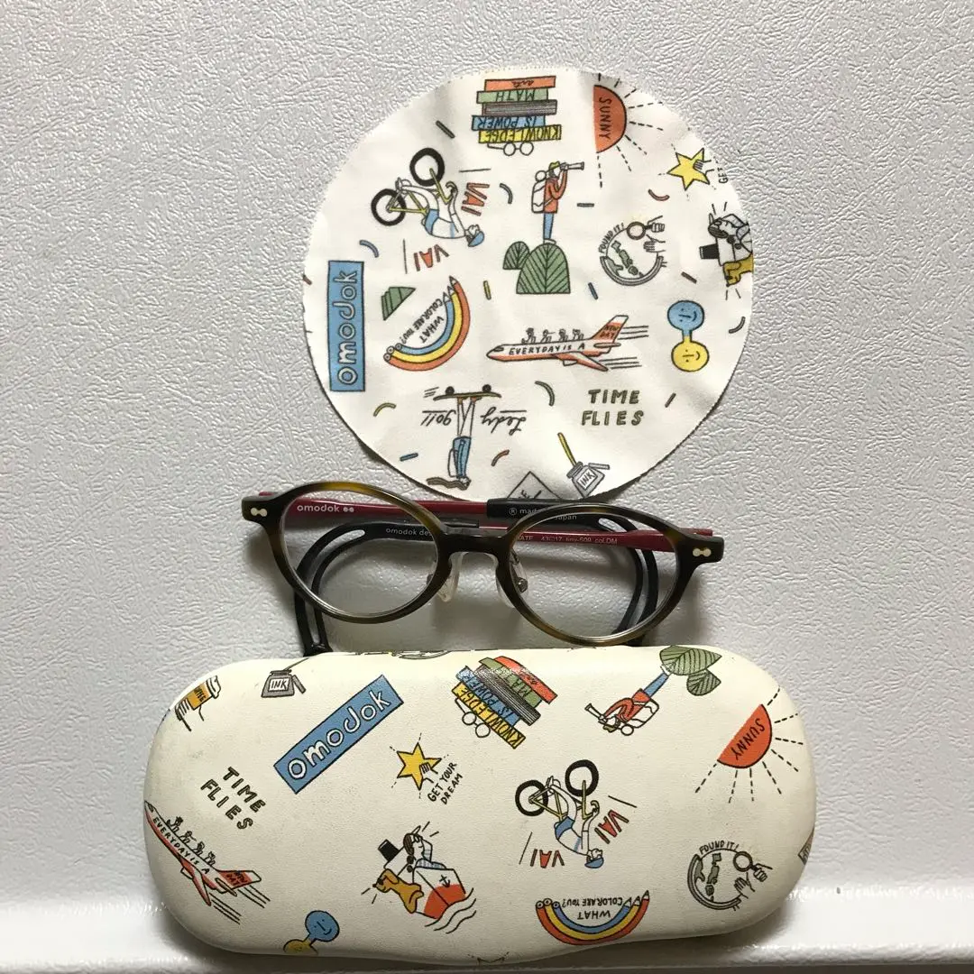 福井県鯖江市産オモドックべっ甲子供用眼鏡 プロダクツ｜omodok [オモドック]｜おしゃれで可愛い子供眼鏡