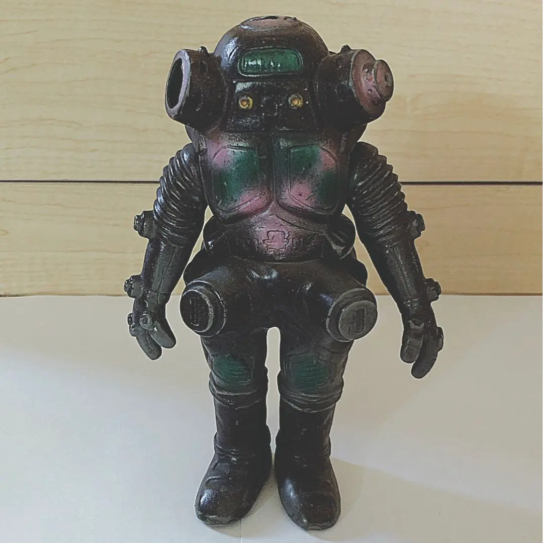 【メビウス】ポピー　キングザウルス　キングジョー Amazon.co.jp: キングジョー ウルトラセブン ポピー キング