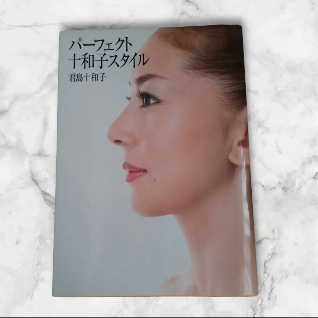 君島十和子さん♡日傘・ペアグラス・ポーチ・サイン入り手鏡・紙袋 (未使用) 君島十和子さん(未使用)ペアグラス・日傘・ポーチ・紙袋・サイン