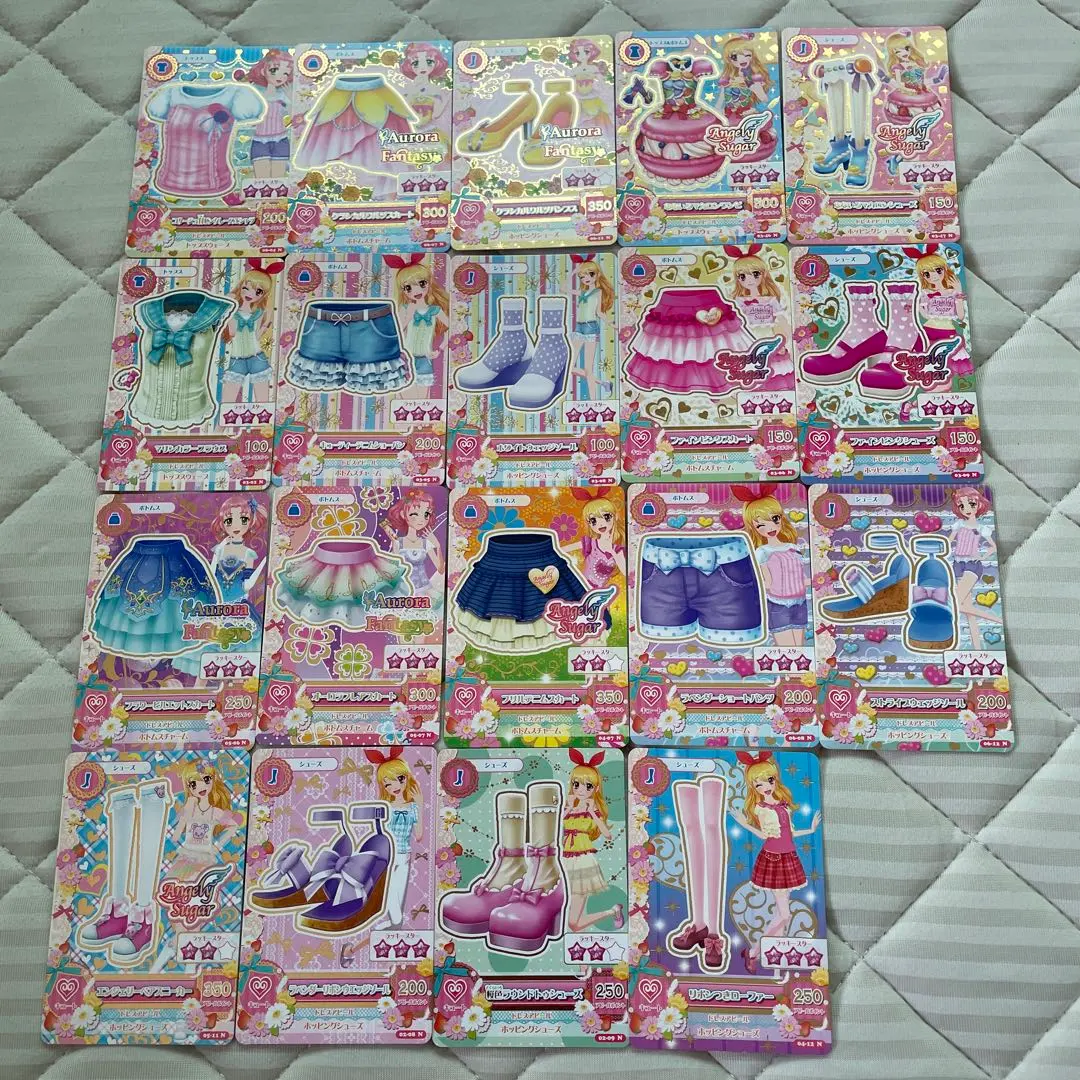 Thumbnail of Aikatsu cards, Cute, bulk sale, 19 cards