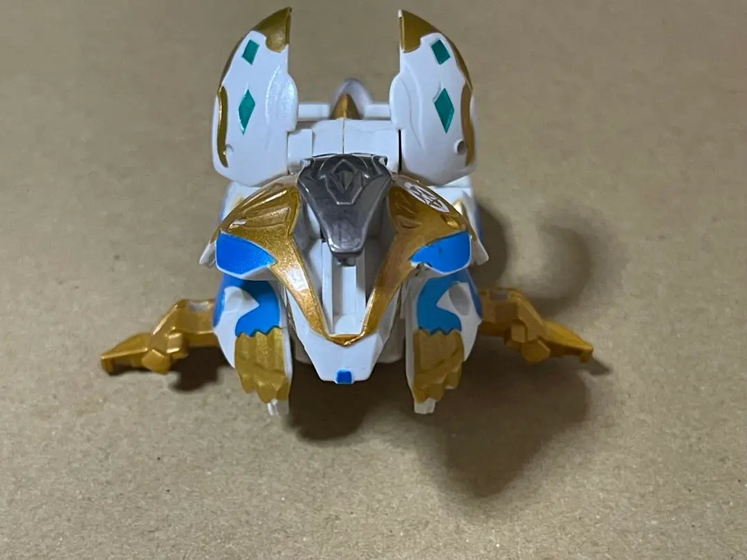 爆丸　皇レオネス　オウガレオネス 皇レオネス OGRE LEONESS 光属性 爆テクシリーズ グリフデッキ
