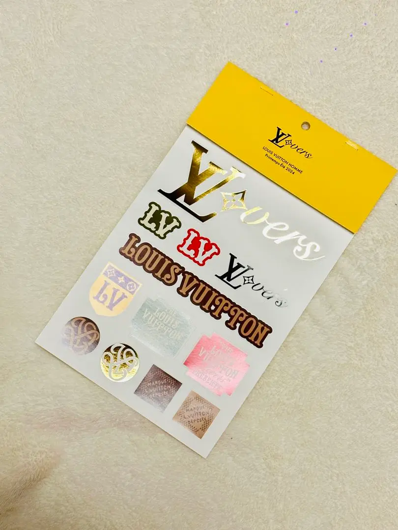 新品LOUIS VUITTONルイヴィトン PopUp非売品限定ステッカー3枚 LOUIS VUITTON ステッカー3枚セット ルイヴィトン - メルカリ