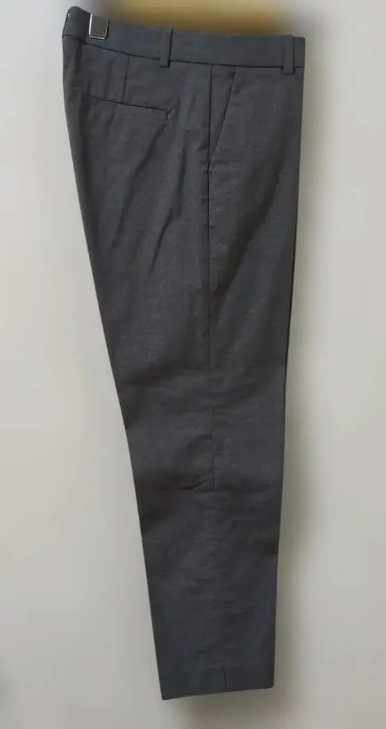 灰色西褲 前拉鍊 褲腳開衩 的縮圖