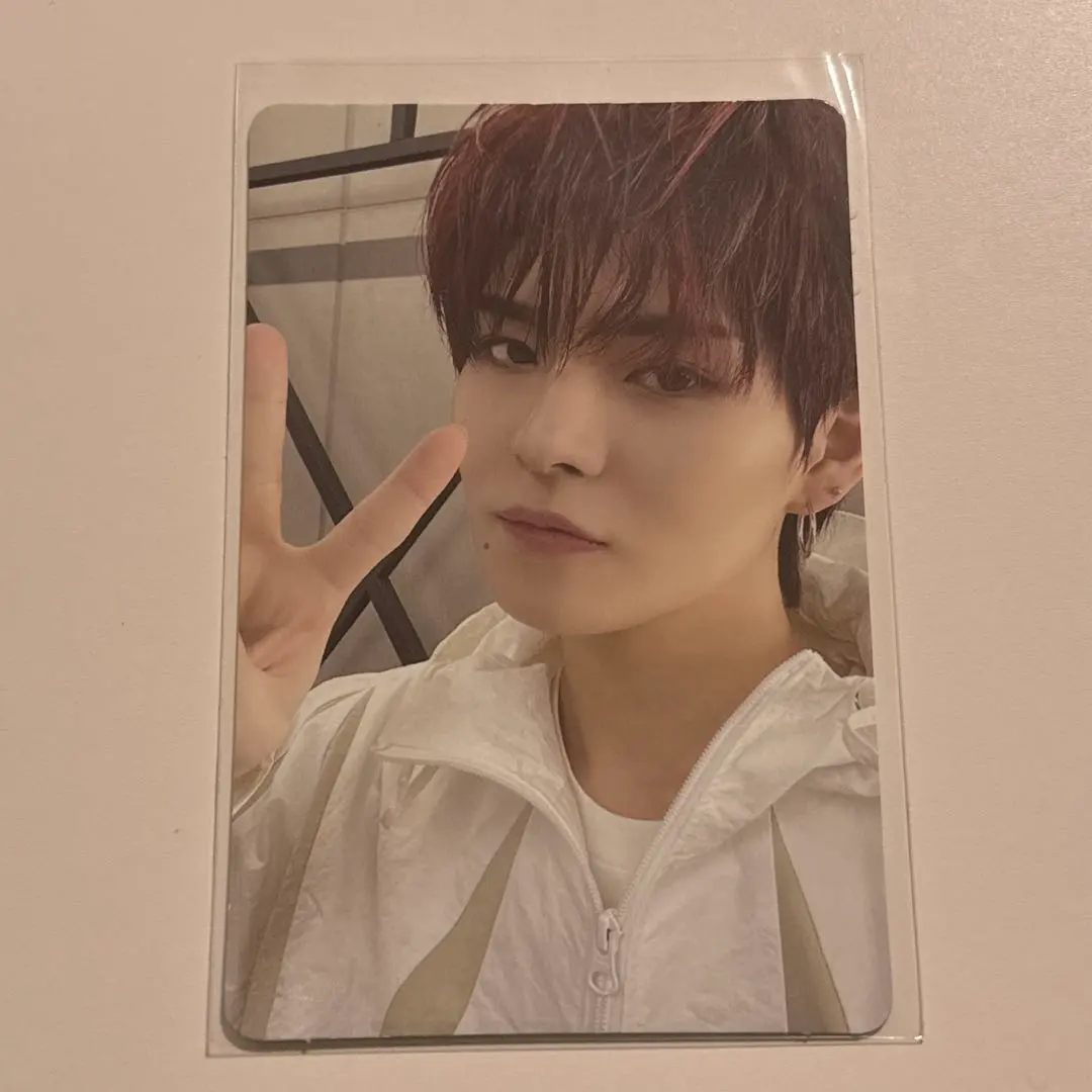 TREASURE 吉田 (YOSHI) 珍藏卡 的縮圖