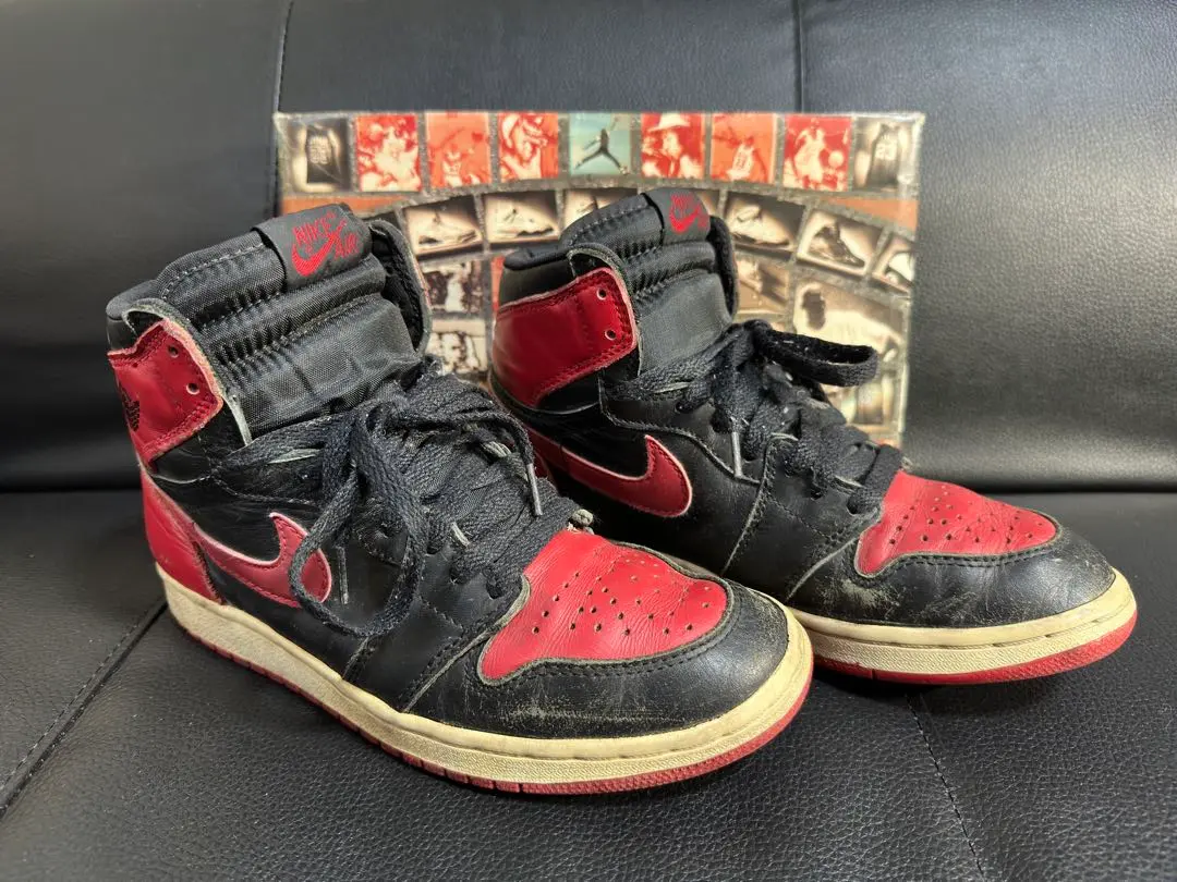 Nike Air Jordan 1 94年ヴィンテージ ブレッド 黒赤 27 - メルカリ