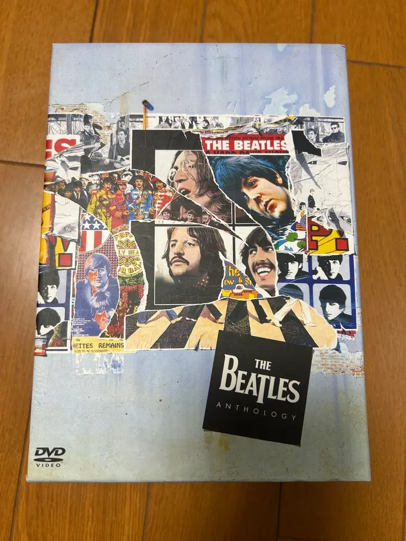 The Beatles 「ザ・ビートルズ・アンソロジー DVD-BOX〈5枚組〉 Amazon.co.jp: ザ・ビートルズ・アンソロジー DVD BOX : ザ