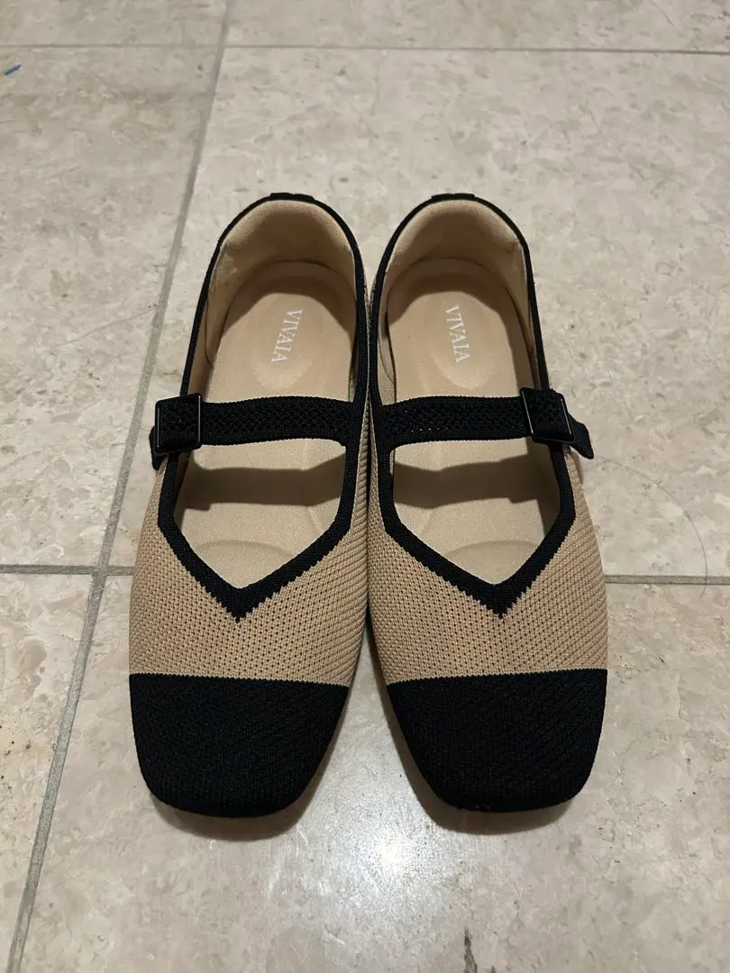 VIVAIA 方頭瑪麗珍平底鞋 36 淺米色黑色 的縮圖