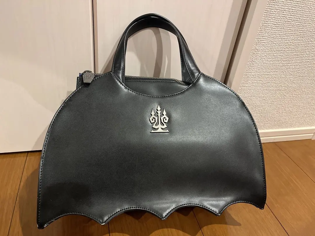 【未開封品】Moi-même-Moitié ノベルティ 折り畳みロゴ入りミラー Moi-meme-Moitieのフリマアイテム一覧