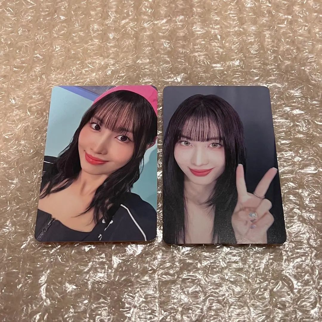 Thumbnail of TWICE Ready to Be Special Season's Greetings 2025 Photocard: Momo