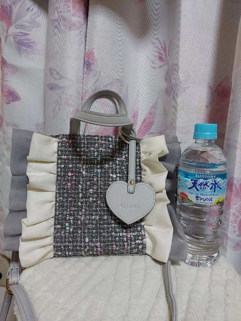 2025年最新】ダイアナ バッグ フリルの人気アイテム - メルカリ