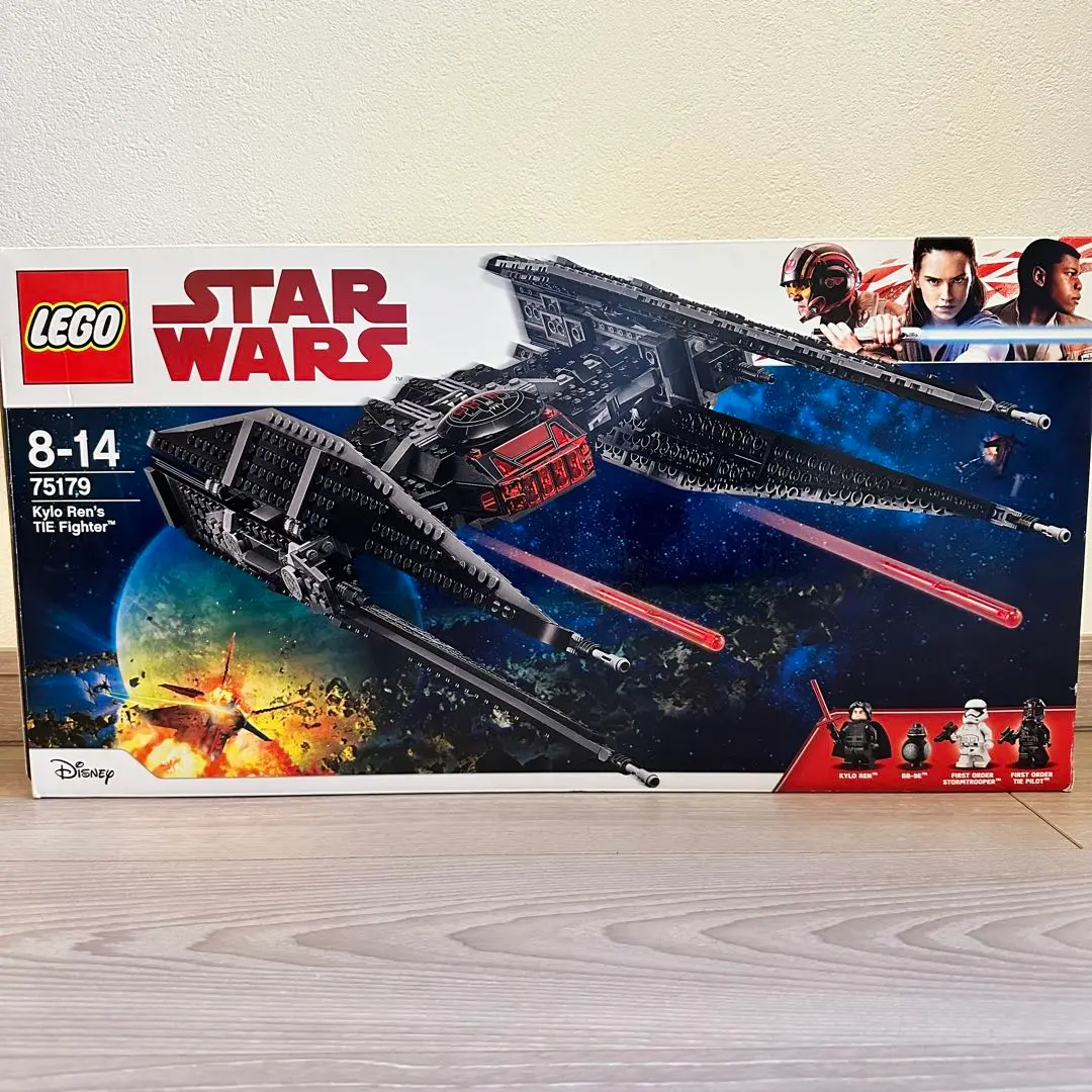 レゴ　スターウォーズ　75179　 カイロ・レンタイ・ファイター Amazon.co.jp: LEGO Star Wars Kylo Ren's TIE Fighter 75179