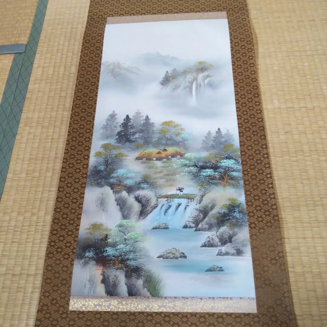 掛軸 日本画 自然風景 絵画 梅田晴山 掛け軸 梅田晴山 彩色山水 絹本 希少 軸装 茶道具 掛軸 美品 です。