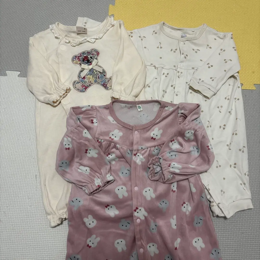 Thumbnail of Rompers, newborn, size 70, 80, going-home outfit, baby preparation