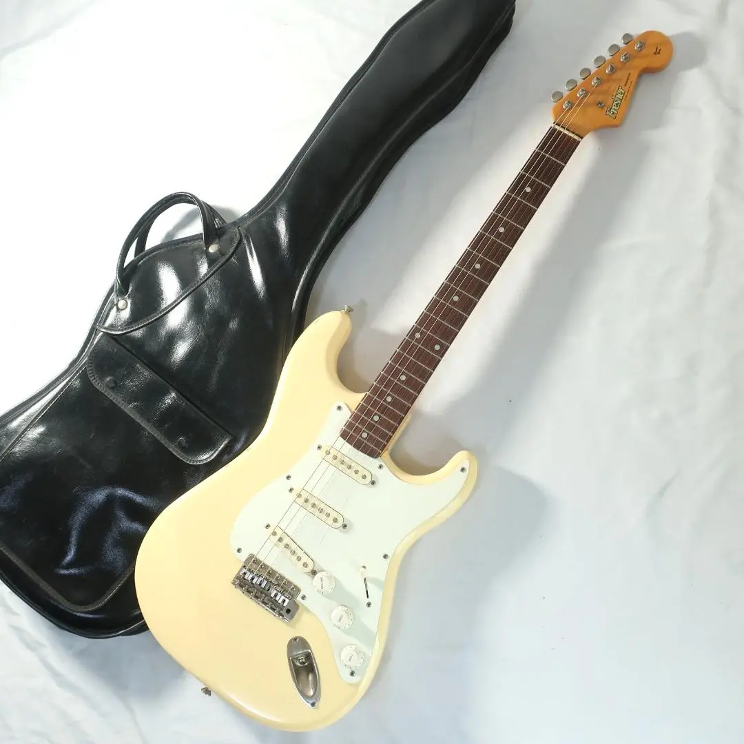 Fresher ストラトタイプ fresher straighter フレッシャー ストラトタイプ - メルカリ