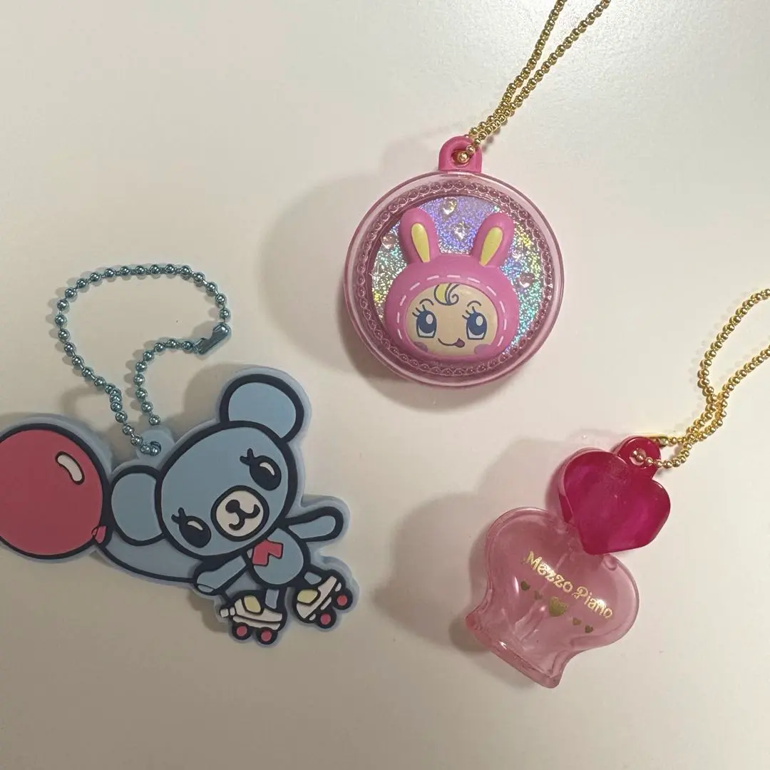 Thumbnail of Mezzo Piano Miniature Cosmetic Charm Gacha Berrie-chan 3-piece set