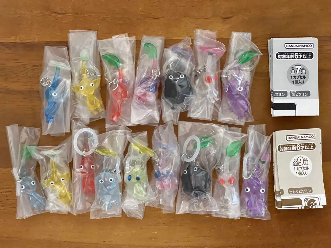 Thumbnail of Pikmin Mejirushi Accessory 1 & 2 Complete Set of 16 Types