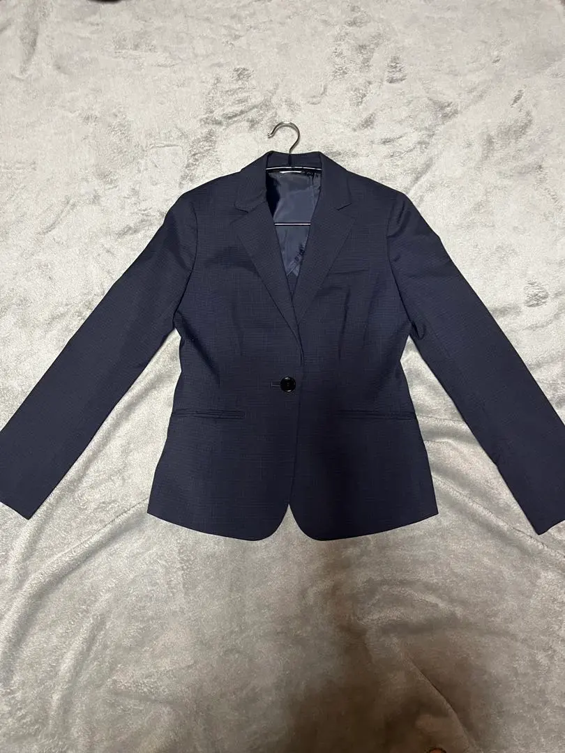 Thumbnail of Navy/Check Pattern Business Suit Jacket and Skirt Set