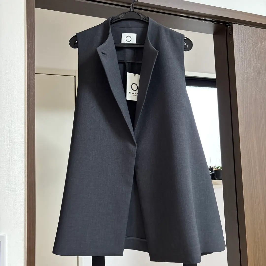 【新品未使用】マルゥ ユナイテッドアローズ 無限ジレ かんだま　グレー MARW UNITED ARROWS＞ウエストベルト ジレ（ベスト）｜MARW