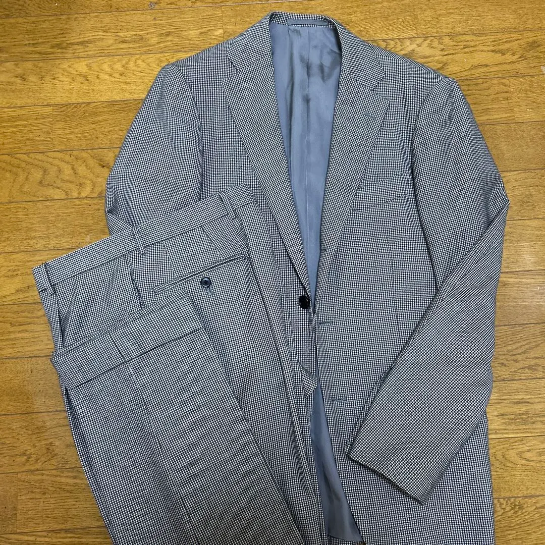 Thumbnail of BEAMS F Houndstooth Flannel Suit, Size L