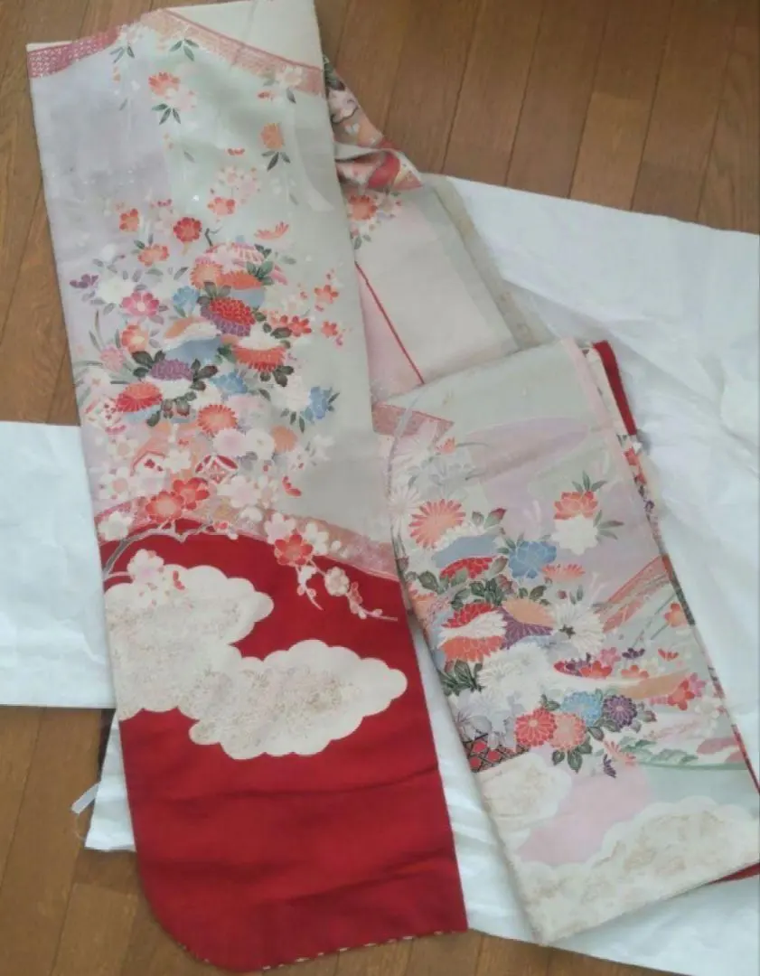 Thumbnail of Furisode (long-sleeved kimono), kimono, Coming-of-Age Ceremony, wedding, graduation ceremony