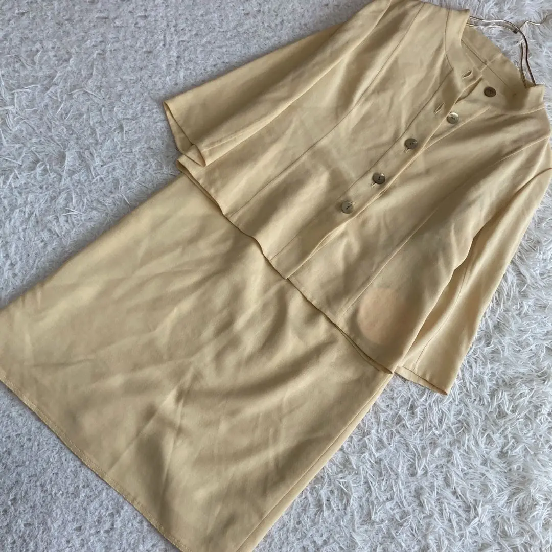 《美品》 Chloe 套裝 裙裝套裝 黃色 42 禮服 的縮圖