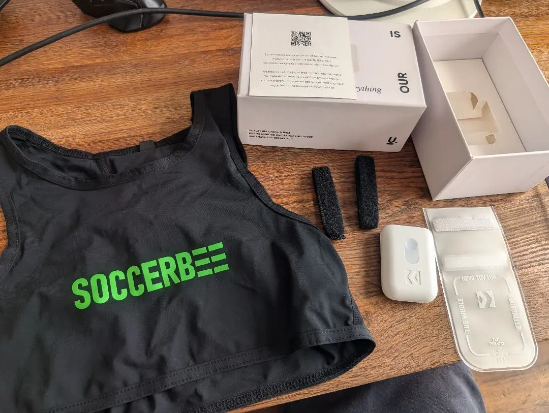 新品　サッカービー ライト GPS トラッカー ベストセット xs SOCCERBEE LITE 2 SET (GPS tracker + VEST) – soccerbee japan