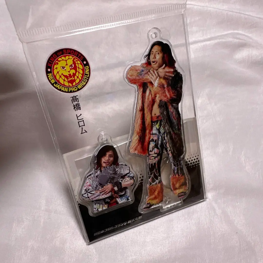 新日本プロレス EXCLUSIVE 高橋ヒロム フィギュア 2体セット 未開封 416AIYGG+RL._UF894,1000_QL80_.jpg