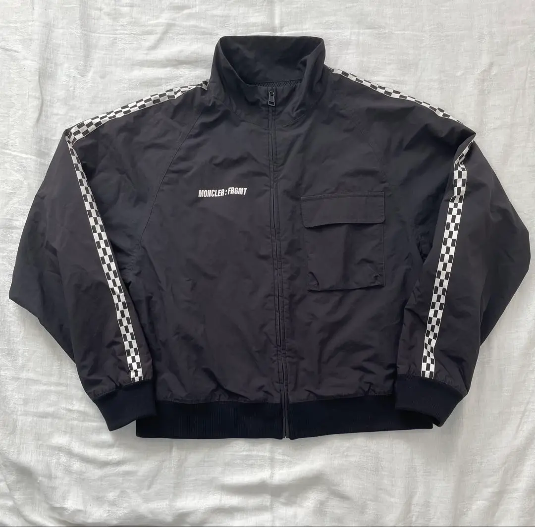 Moncler Genius x FRGMT 尼龍外套 的縮圖