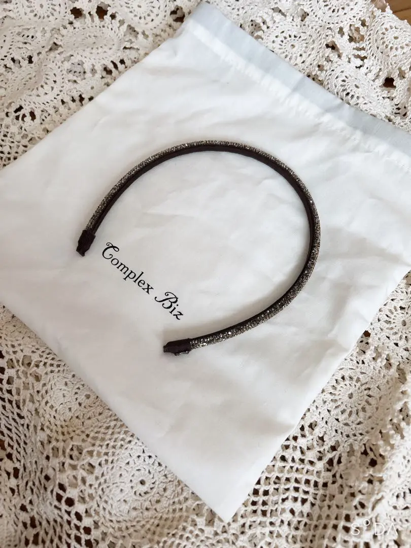 SWAROVSKI　カチューシャ カチューシャ - スワロフスキー・ジュエリー（SWAROVSKI JEWELRY