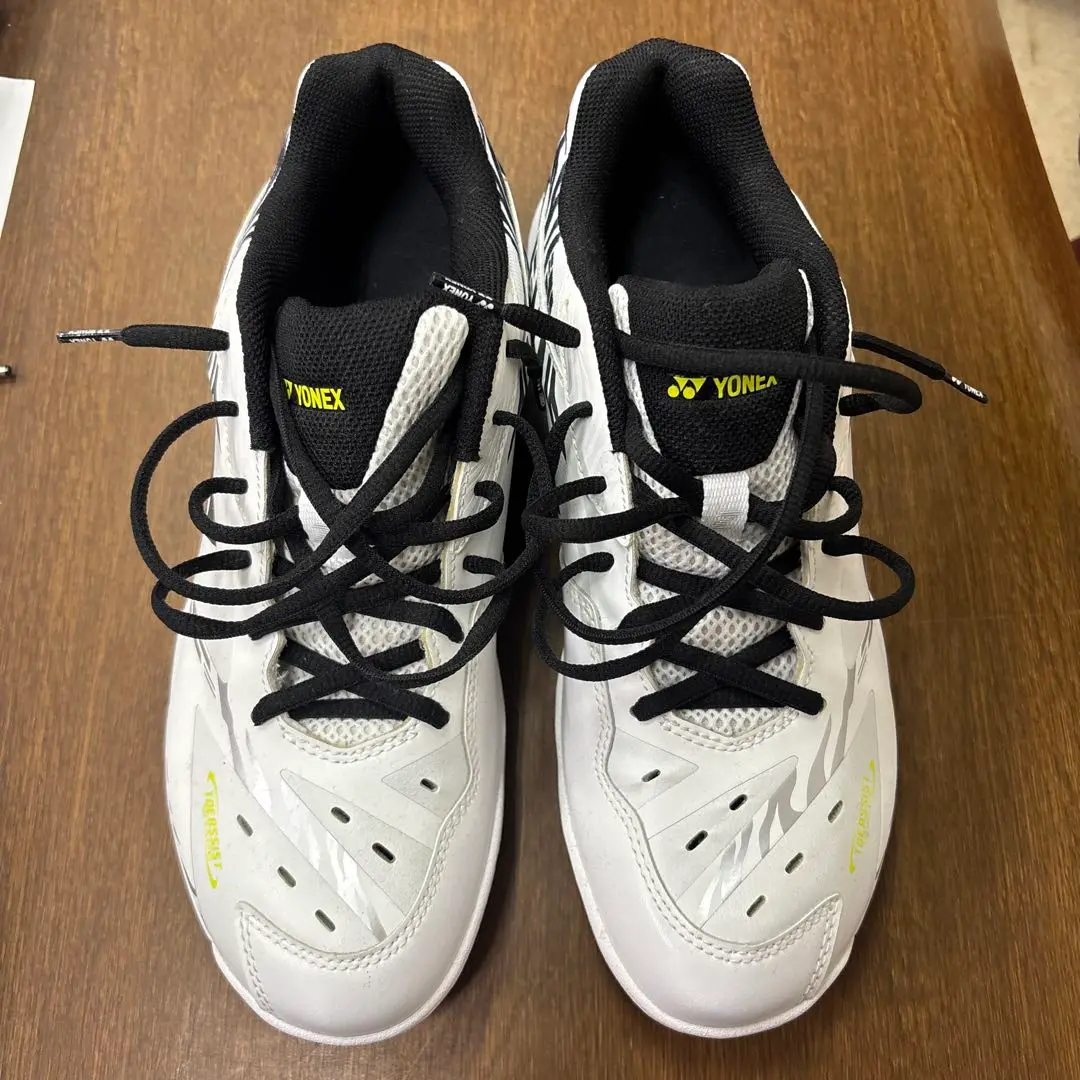 美品　YONEX　パワークッション65Z3　ホワイトタイガー　桃田賢斗　26cm 楽天市場】【今だけクーポン配布中】ヨネックス パワー