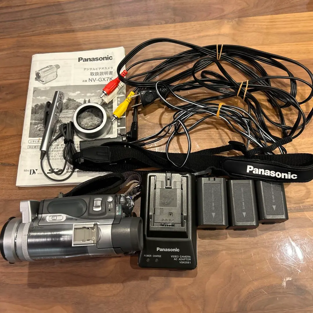 Panasonic NV-GX7 ミニDVビデオカメラ s-l400.jpg