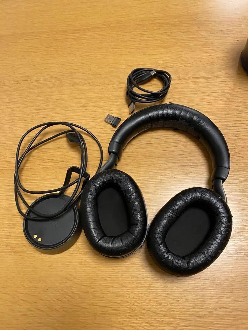 Jabra Evolve2 85 ワイヤレスヘッドフォン　中古 Amazon.co.jp: Jabra Evolve2 85 UC Stereo USB-A Black ノイズ