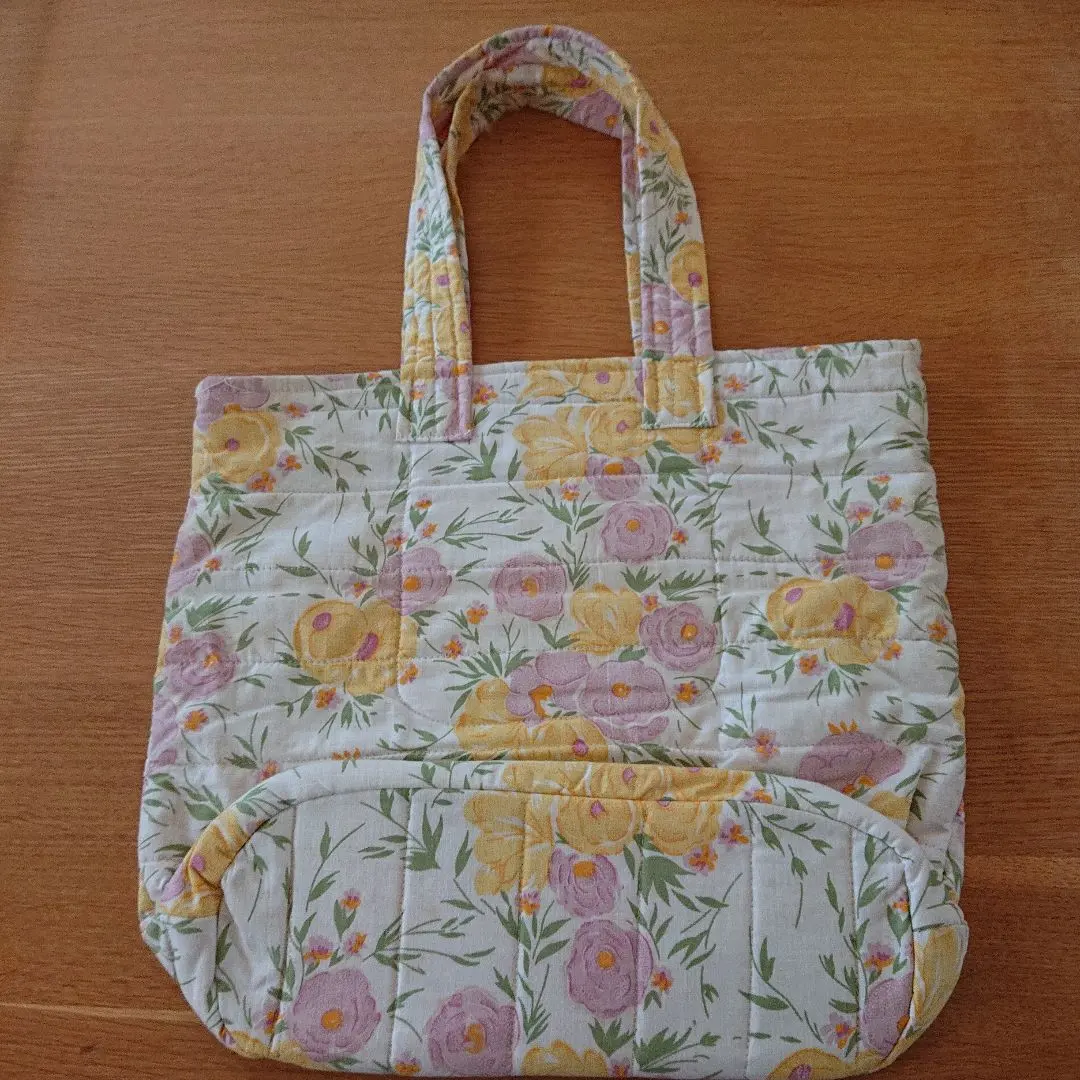 Thumbnail of Floral Quilted Eco Bag