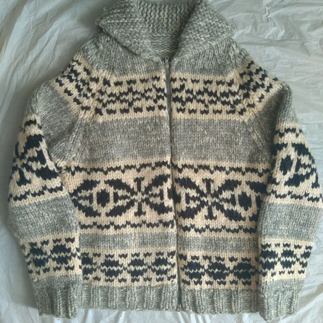 Thumbnail of 60s Vintage Cowichan Sweater C&C US Size 38 Snowflake