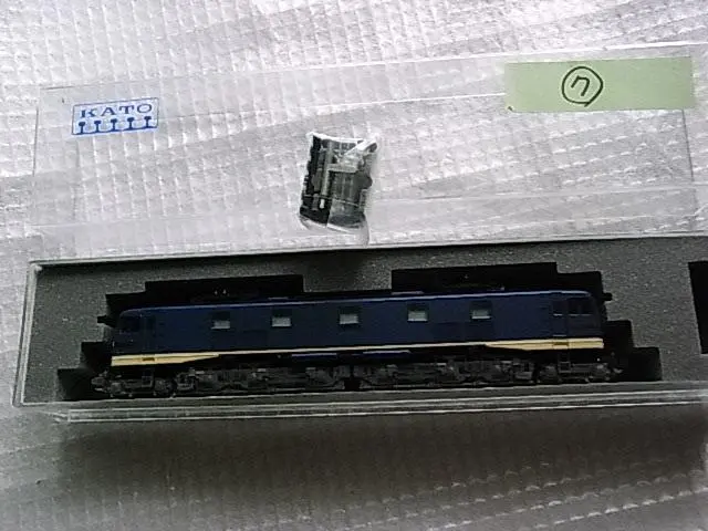 Amazon | KATO Nゲージ EF58 初期形小窓 特急色 3020-7 鉄道模型