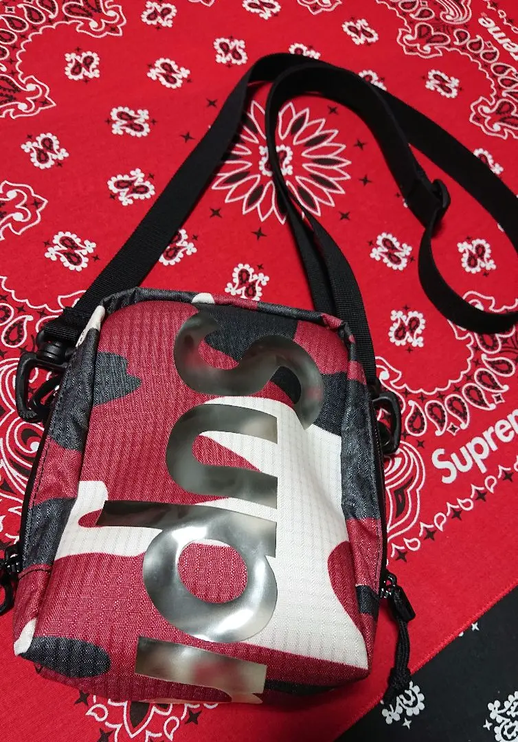 Supreme Neck Pouch Black ショルダーバッグ 21ss Supreme Neck Pouch (FW21) Black - FW21 - US