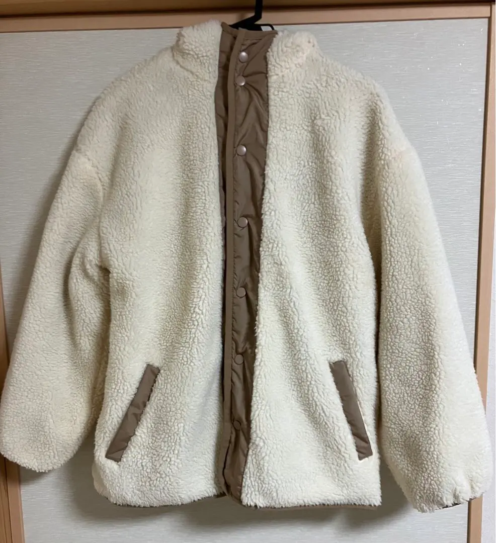 Thumbnail of Legally Blonde Coat Reversible S White, Beige